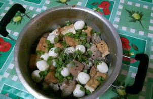 Thịt kho nước dừa, đậu hủ, trứng cút