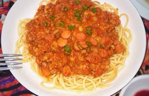 Spaghetti Thịt Bằm Xúc Xích