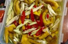 Chân gà muối cay ngâm xả