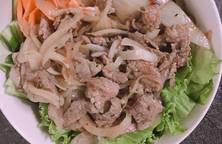 Salad thịt bò trộn
