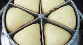 Hình ảnh món Bánh bông lan tam giác