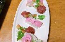Trang trí Kamaboko - món ăn dịp Tết ở Nhật