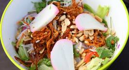 Hình ảnh món Salad chả cá kamaboko kiểu Việt Nam