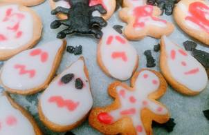 Icing cookies cho mùa Halloween