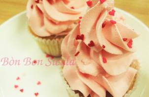 Cupcake Vani Màu Hường cho Valentine's Day