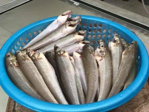 Cá bống biển kho tiêu recipe step 1 photo