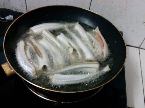 Cá kìm chiên muối recipe step 3 photo