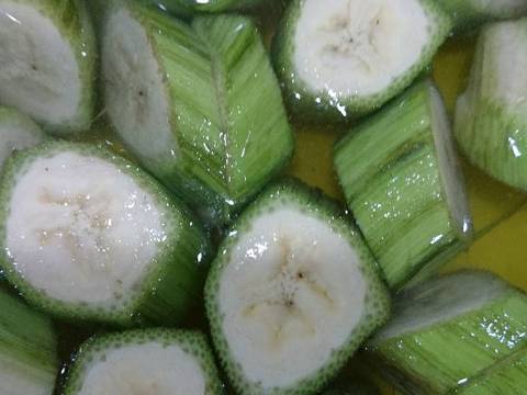 Cá lóc um chuối xanh recipe step 2 photo