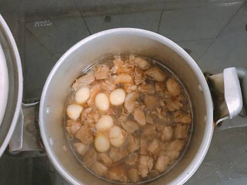 Thịt kho trứng nước dừa recipe step 4 photo