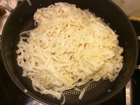 Phở trộn kiểu Spaghetti recipe step 2 photo