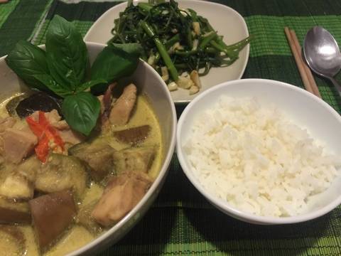Cà ri xanh Thái Lan (Thai Green Curry with Chicken) recipe step 7 photo