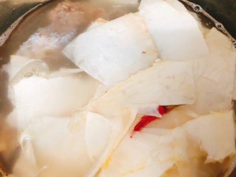 Canh Gân Bò Nấu Măng Chua recipe step 2 photo