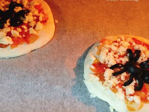 Mini Spider Pizzas- Halloween recipe step 4 photo