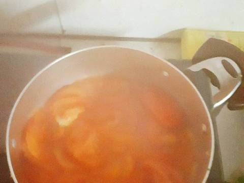 Đậu sốt cà chua nhồi thịt chấm rau sống recipe step 3 photo