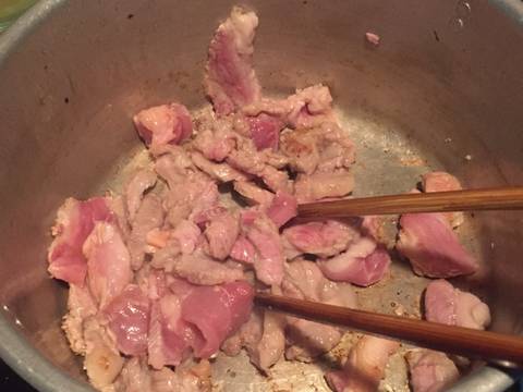 Thịt om cà tím đậu rán recipe step 1 photo