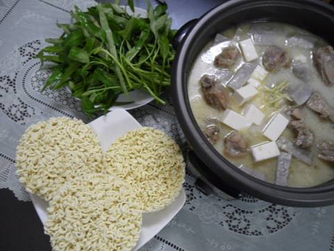 Lẩu vịt nấu chao recipe step 6 photo