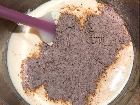 Cốt Gato Chocolate làm bằng nồi cơm điện (bông lan socola) recipe step 6 photo