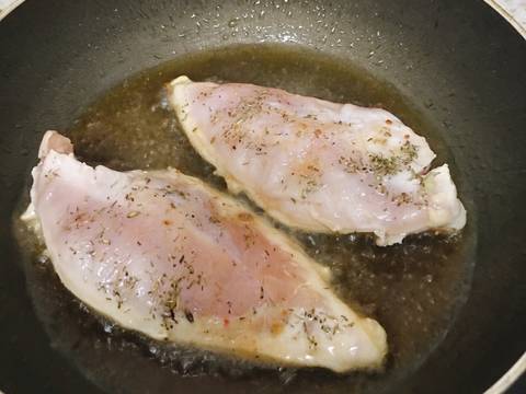 Thịt Ức Gà Chiên Măng Tây recipe step 2 photo