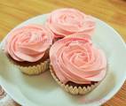 Hình ảnh bước 5 Cupcake Vani Màu Hường Cho Valentine'S Day