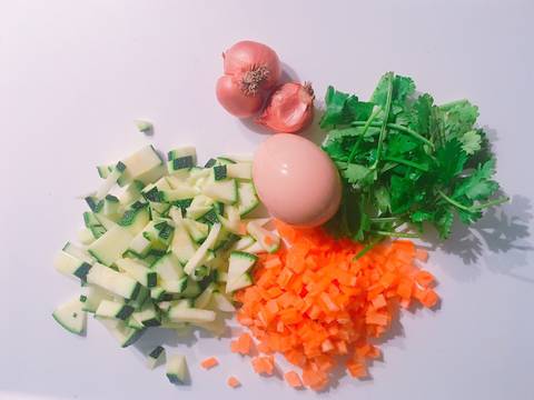 Cơm rang sắc màu (colorful fried rice) recipe step 1 photo