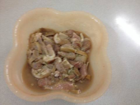Thịt lợn mán nướng riềng, mẻ, sả recipe step 2 photo