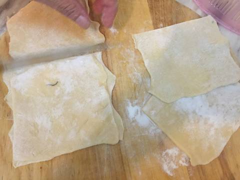Cách làm bánh hoành thánh recipe step 4 photo