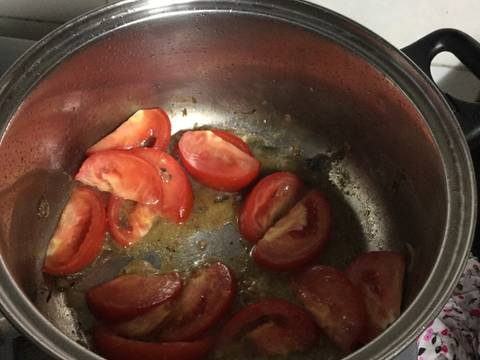 Hướng dẫn cách nấu dưa chua với cá đuối cực ngon Ca-du%E1%BB%91i-n%E1%BA%A5u-d%C6%B0a-chua-recipe-step-3-photo