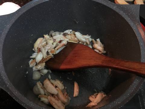 Canh rau ngót nấu thịt ghẹ recipe step 1 photo