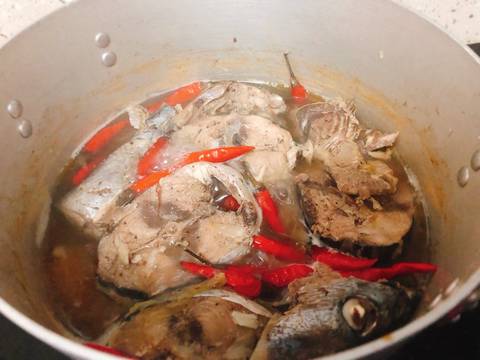 Cá Bò Ngừ Kho Nước Mía recipe step 2 photo