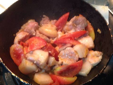 Thịt lợn xào cà chua recipe step 3 photo