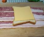 Hình ảnh bước 1 Bánh Mỳ Cuộn Bacon Và Cheese