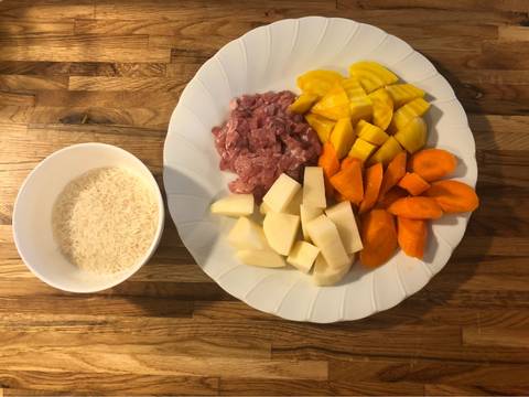 Cháo củ dền, cà rốt và khoai tây cho bé recipe step 1 photo