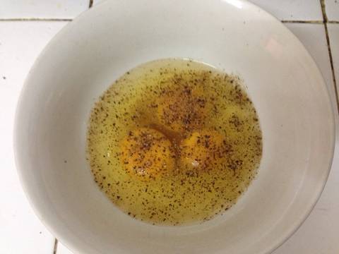 Trứng rán bí xanh recipe step 2 photo