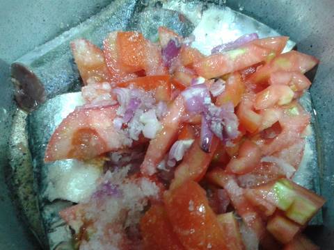 Cá nục kho cà chua recipe step 1 photo