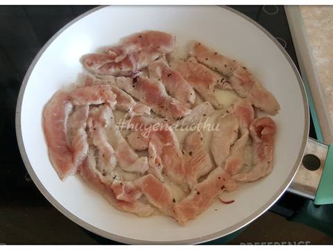 #cleaneating wraps với thịt heo, salad và sốt sữa chua dưa leo recipe step 2 photo