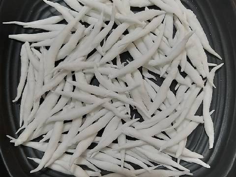 Bánh canh cá lóc bước làm 2 hình