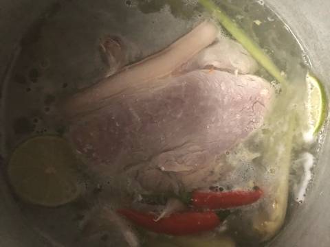 Thịt heo luộc nước chấm thái recipe step 1 photo