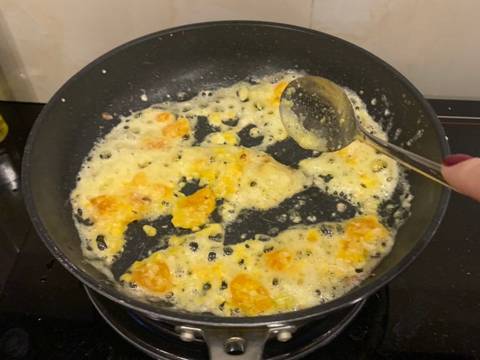 Tôm chiên trứng muối recipe step 3 photo