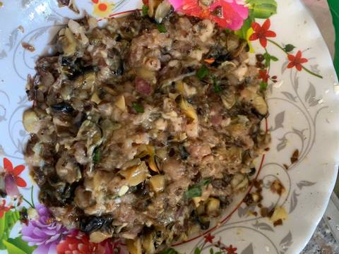 Bún thái ốc thịt bước làm 3 hình