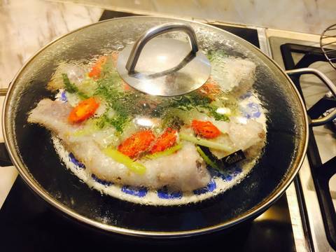 Cá Điêu Hồng hấp muối ớt recipe step 4 photo