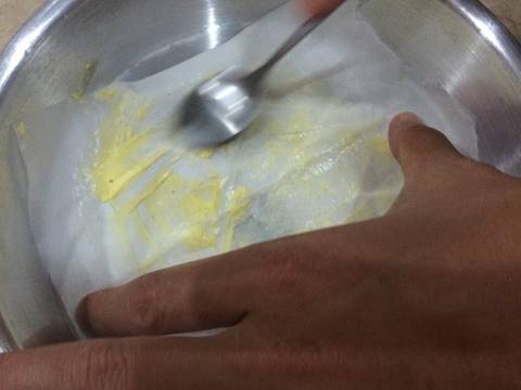 Bánh bông lan trứng muối recipe step 7 photo