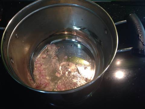 Canh rau ngót trứng recipe step 2 photo