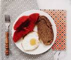 Hình ảnh bước 4 Eatclean: Ăn Sáng Với Trứng Gà Và Bánh Mì Đen