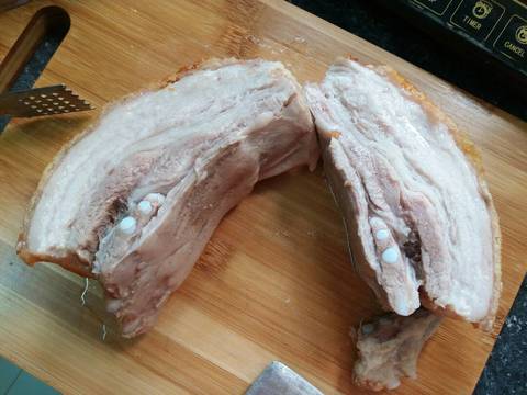 Thịt quay bì giòn tan để lâu không bị dai, nhanh gọn recipe step 6 photo