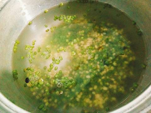 Cháo đậu xanh hạt sen với nấm hương recipe step 1 photo