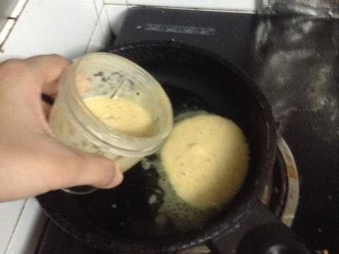Pancake trứng chuối cho bữa sáng nhẹ nhàng recipe step 3 photo