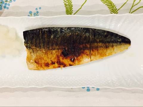 Cá Thu Nhật Saba Nướng Muối recipe step 4 photo