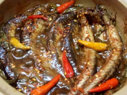 Cá Kèo kho tộ với rau răm recipe step 5 photo