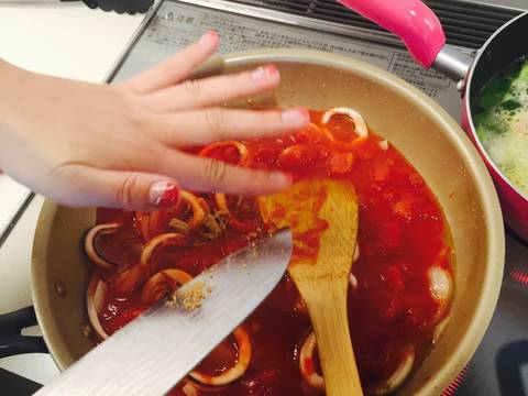 Pasta xào mực sốt cà chua recipe step 6 photo