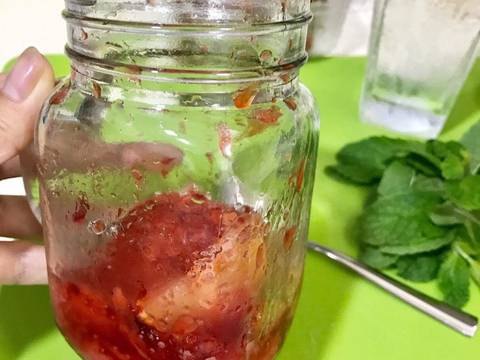 Strawberry 🍓 & Coconut Mojito Mocktail recipe step 5 photo